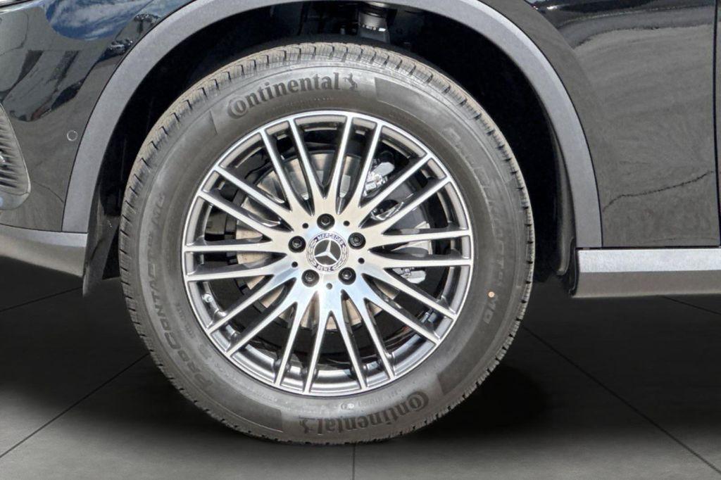 new 2026 Mercedes-Benz GLC 300 car, priced at $51,550