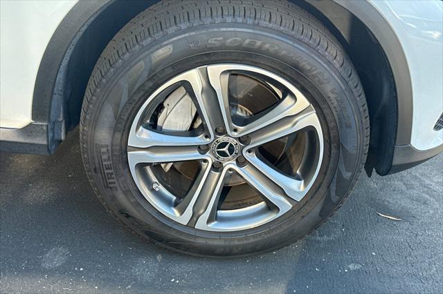 used 2018 Mercedes-Benz GLC 300 car, priced at $16,283