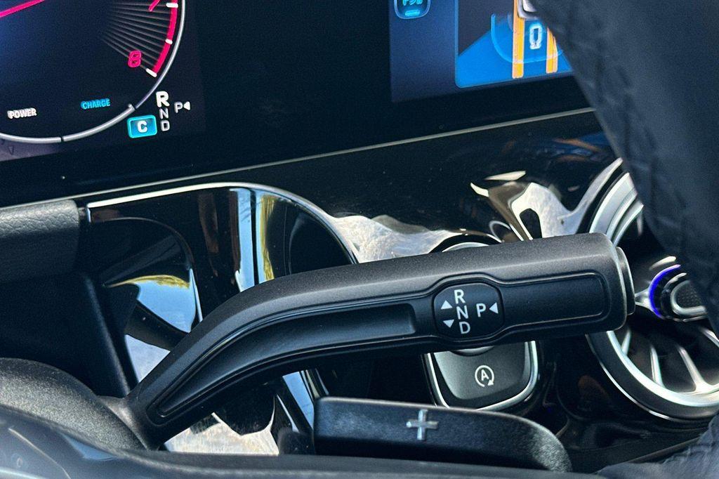 used 2025 Mercedes-Benz GLA 250 car, priced at $37,400