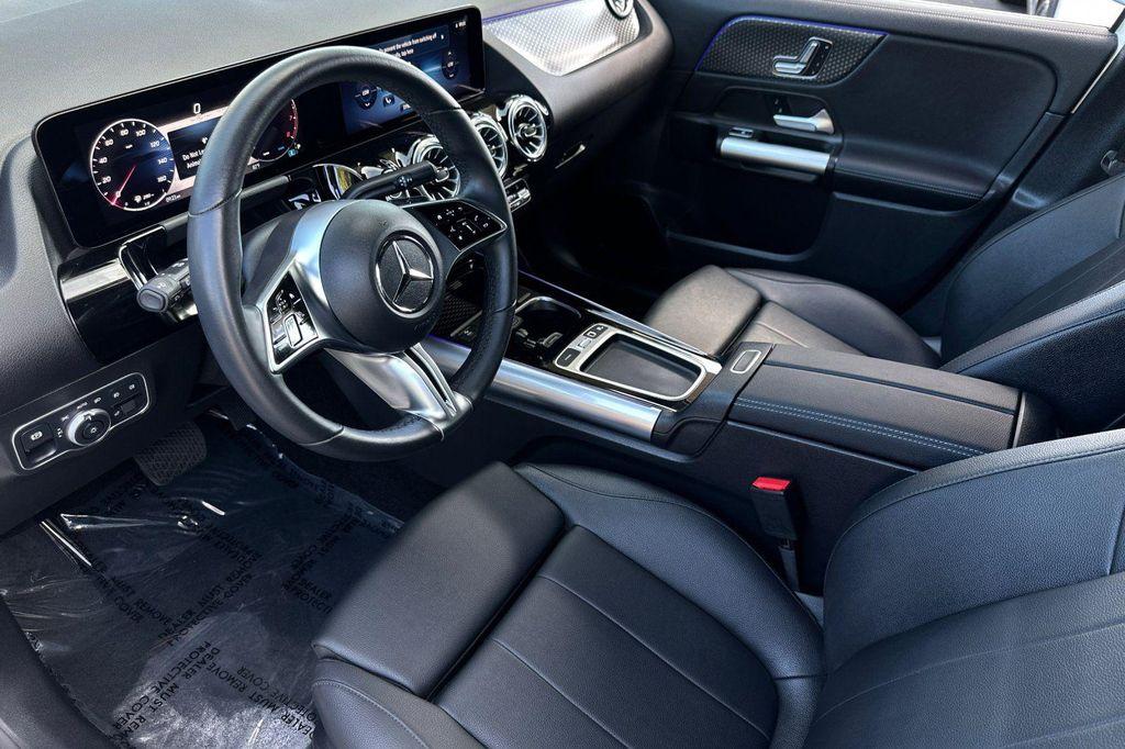 used 2025 Mercedes-Benz GLA 250 car, priced at $37,400