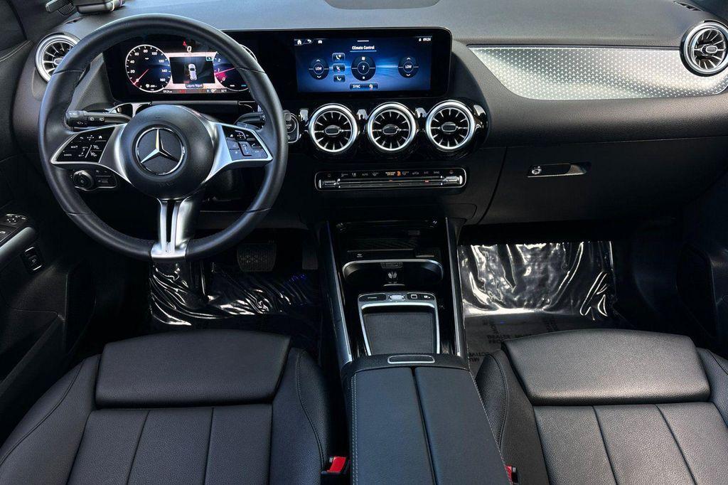 used 2025 Mercedes-Benz GLA 250 car, priced at $37,400