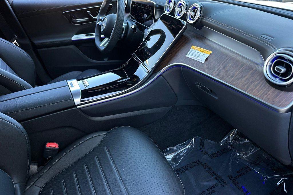 new 2026 Mercedes-Benz GLC 300 car, priced at $60,250