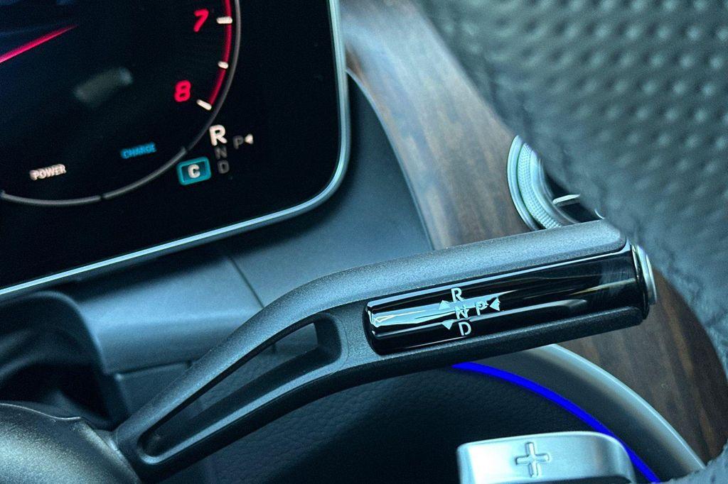 new 2026 Mercedes-Benz GLC 300 car, priced at $60,250