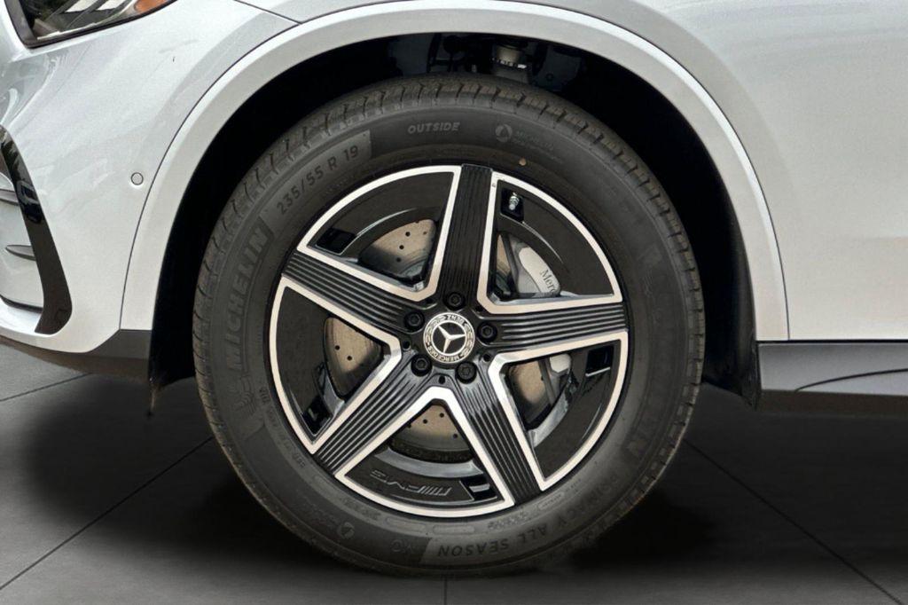 new 2026 Mercedes-Benz GLC 300 car, priced at $59,700