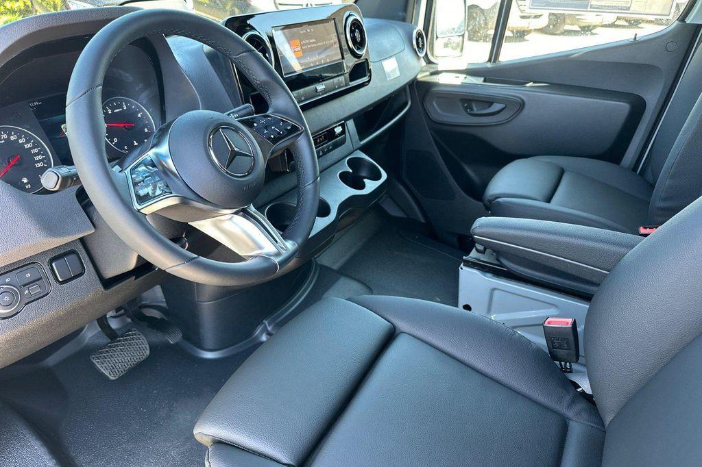 new 2025 Mercedes-Benz Sprinter 2500 car, priced at $68,306