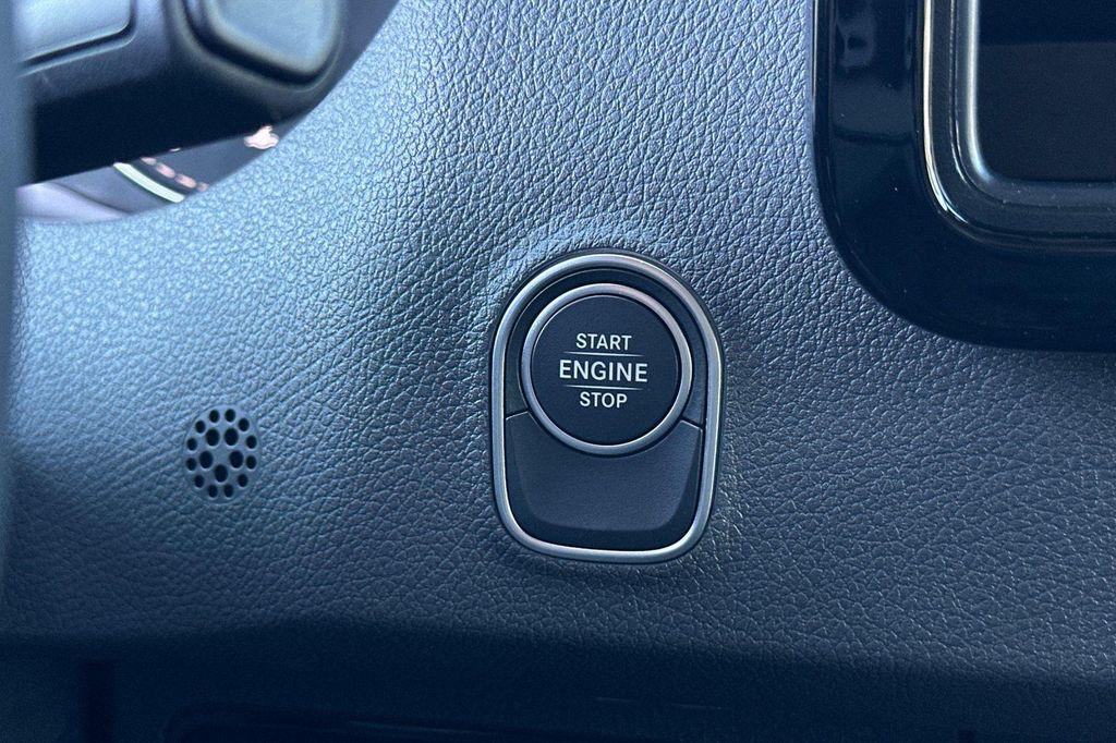 new 2025 Mercedes-Benz Sprinter 2500 car, priced at $68,306