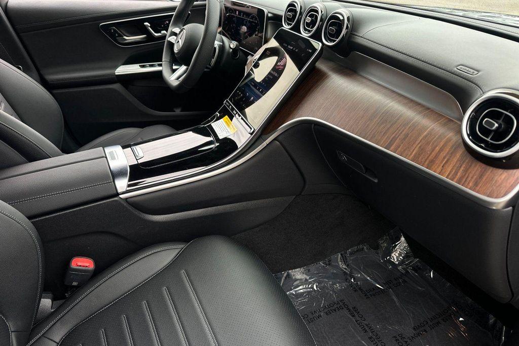 new 2025 Mercedes-Benz GLC 300 car, priced at $52,335