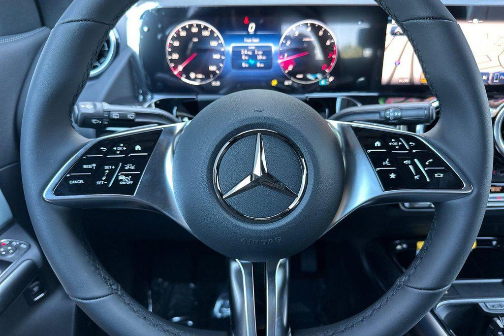 new 2026 Mercedes-Benz GLA 250 car, priced at $48,115