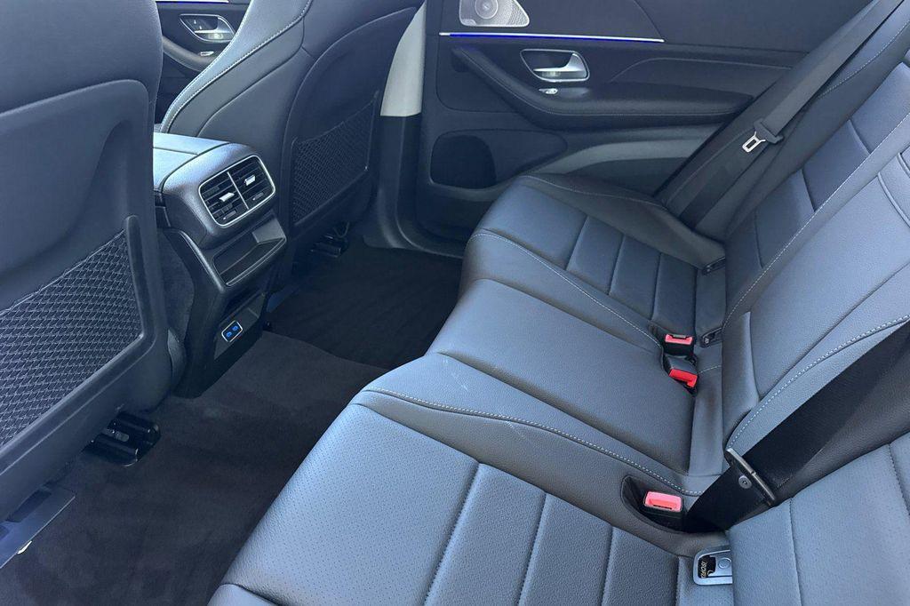 new 2025 Mercedes-Benz GLE 350 car, priced at $71,645