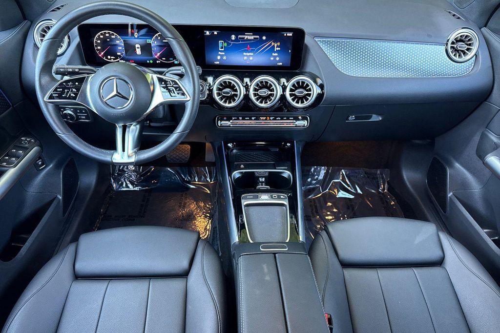 used 2025 Mercedes-Benz GLA 250 car, priced at $37,000