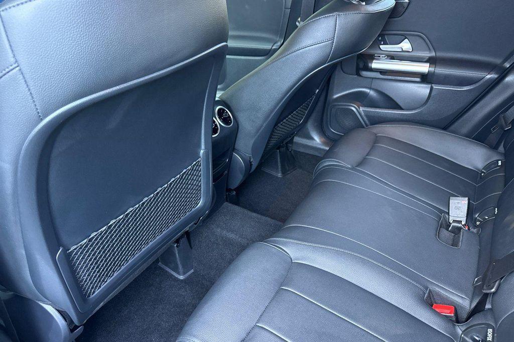 used 2025 Mercedes-Benz GLA 250 car, priced at $37,000