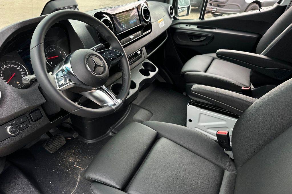 new 2025 Mercedes-Benz Sprinter 2500 car, priced at $61,347