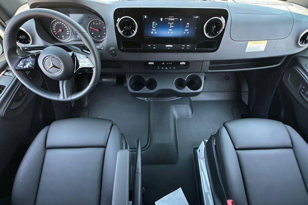 new 2025 Mercedes-Benz Sprinter 2500 car, priced at $70,028