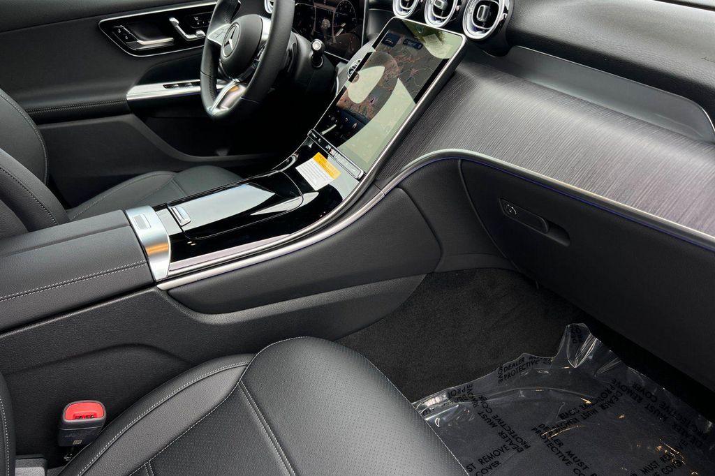 new 2025 Mercedes-Benz GLC 300 car, priced at $54,665