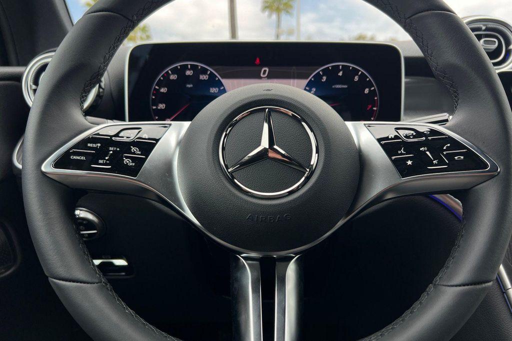 new 2025 Mercedes-Benz GLC 300 car, priced at $54,665