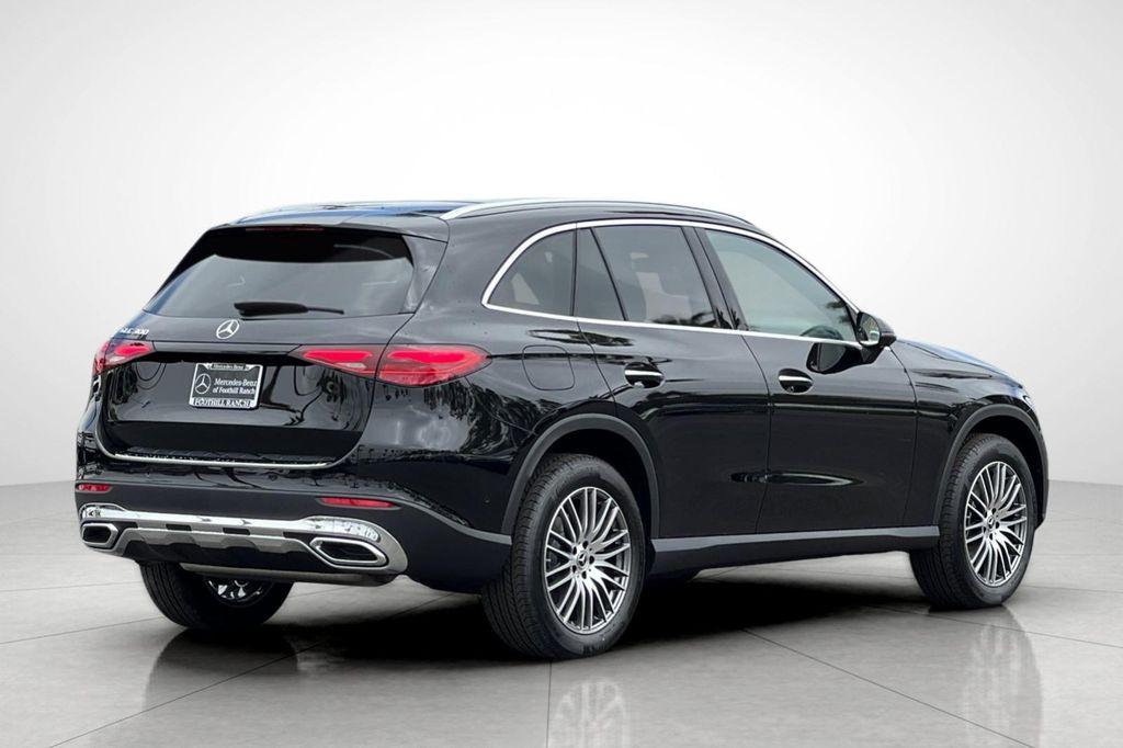 new 2025 Mercedes-Benz GLC 300 car, priced at $54,665