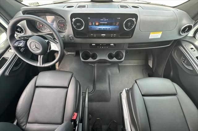 new 2025 Mercedes-Benz Sprinter 2500 car, priced at $65,713