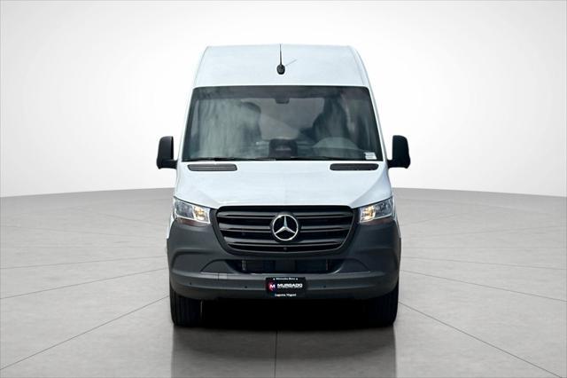 new 2025 Mercedes-Benz Sprinter 2500 car, priced at $65,713