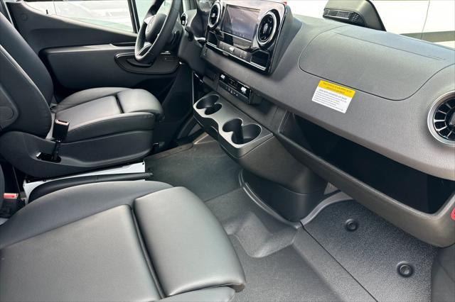 new 2025 Mercedes-Benz Sprinter 2500 car, priced at $65,713
