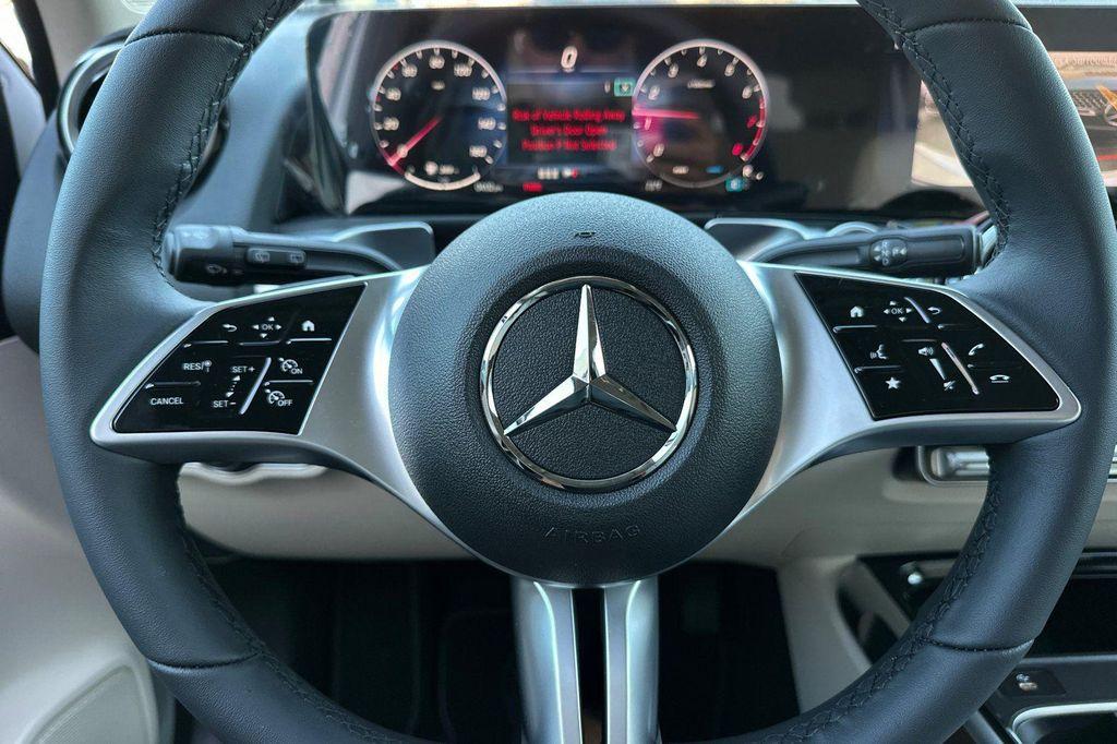 new 2026 Mercedes-Benz GLB 250 car, priced at $46,195