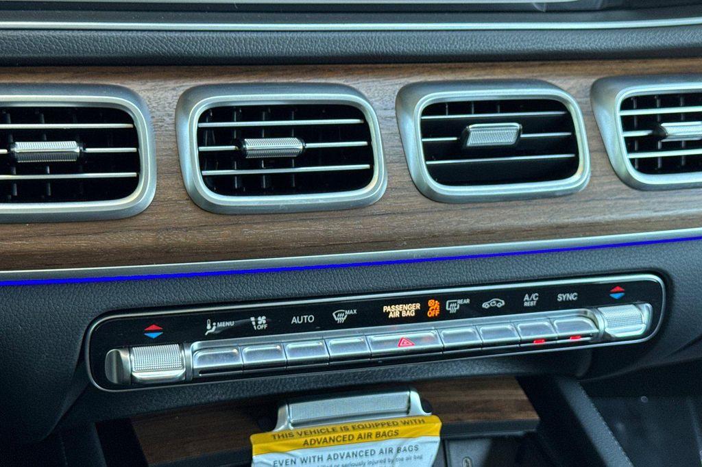 new 2025 Mercedes-Benz GLE 350 car, priced at $64,886