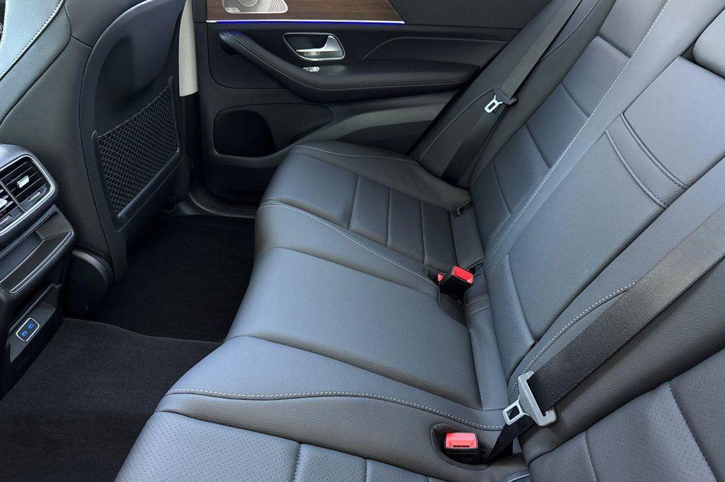 new 2025 Mercedes-Benz GLE 350 car, priced at $64,886
