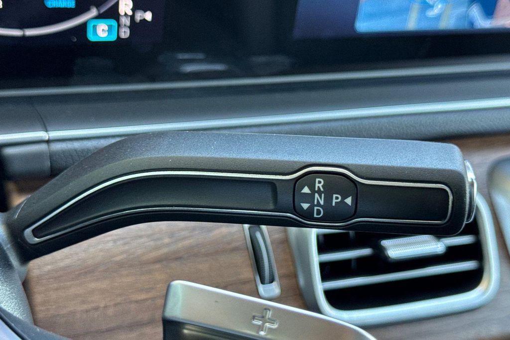 new 2025 Mercedes-Benz GLE 350 car, priced at $64,886