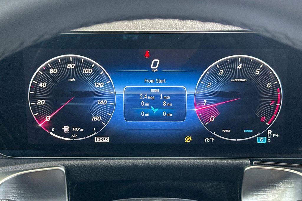 new 2025 Mercedes-Benz GLB 250 car, priced at $37,868