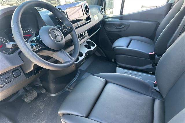 new 2025 Mercedes-Benz Sprinter 2500 car, priced at $73,907