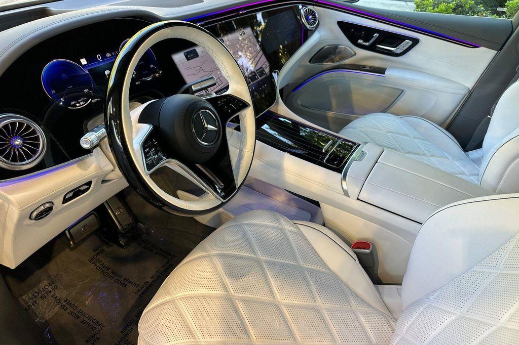 new 2025 Mercedes-Benz Maybach EQS 680 car, priced at $205,350