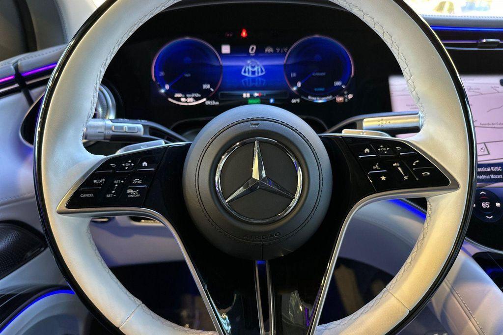 new 2025 Mercedes-Benz Maybach EQS 680 car, priced at $205,350