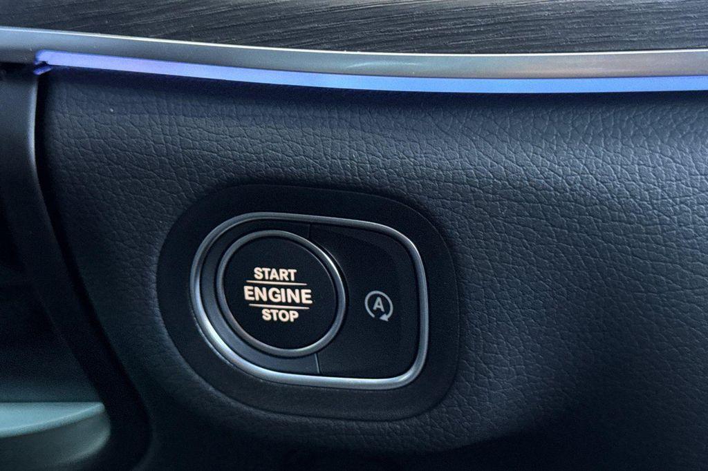 new 2026 Mercedes-Benz GLE 450 car, priced at $80,785