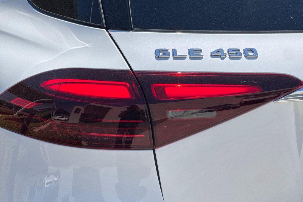 new 2026 Mercedes-Benz GLE 450 car, priced at $80,785