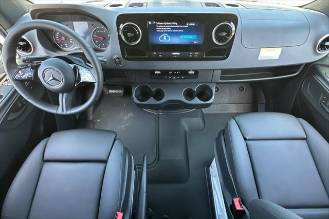 new 2025 Mercedes-Benz Sprinter 2500 car, priced at $70,028