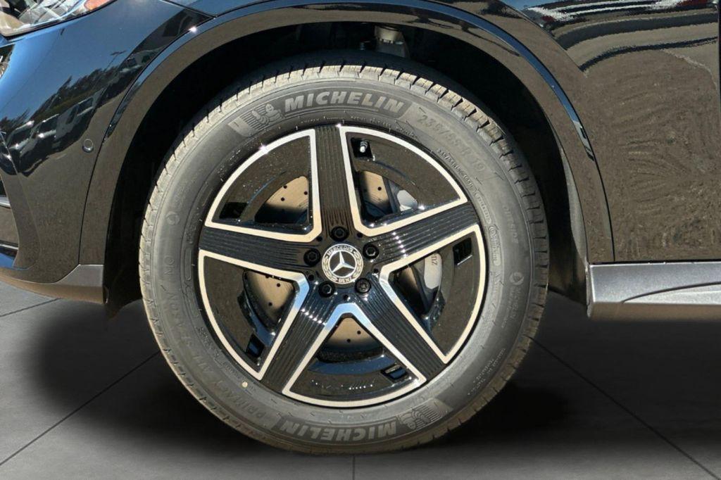 new 2026 Mercedes-Benz GLC 300 car, priced at $57,400