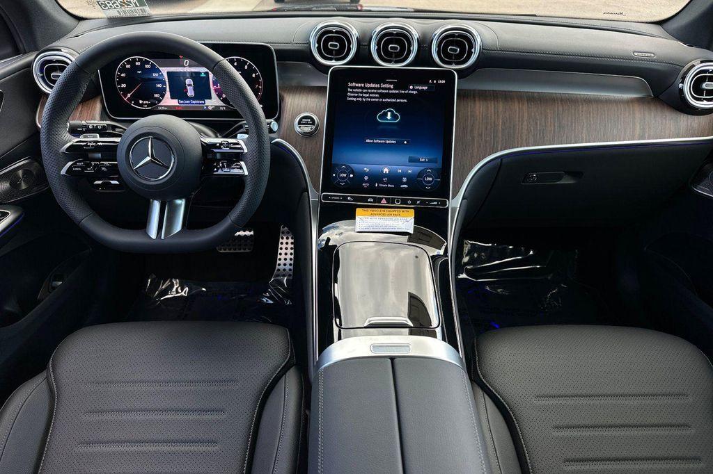 new 2026 Mercedes-Benz GLC 300 car, priced at $60,250
