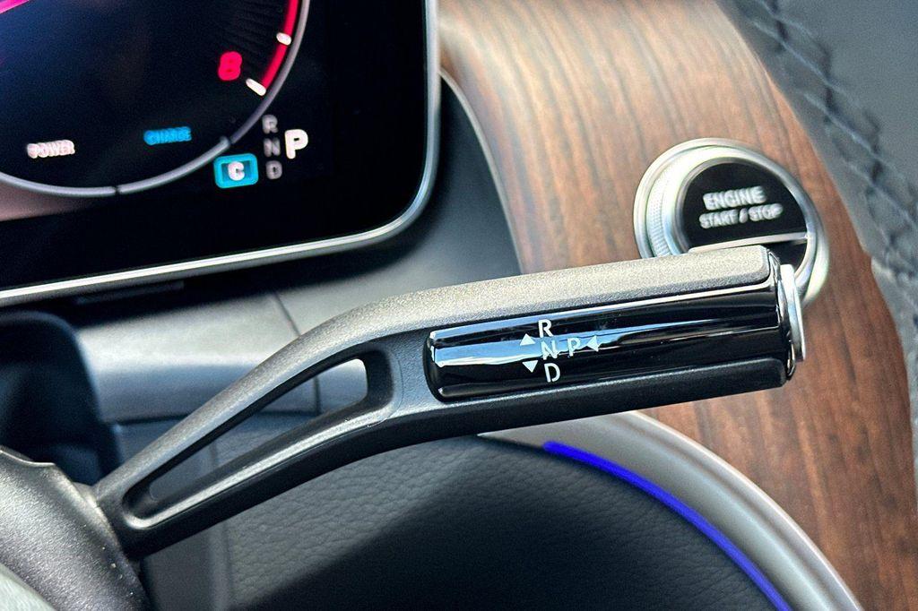 new 2026 Mercedes-Benz GLC 300 car, priced at $60,250