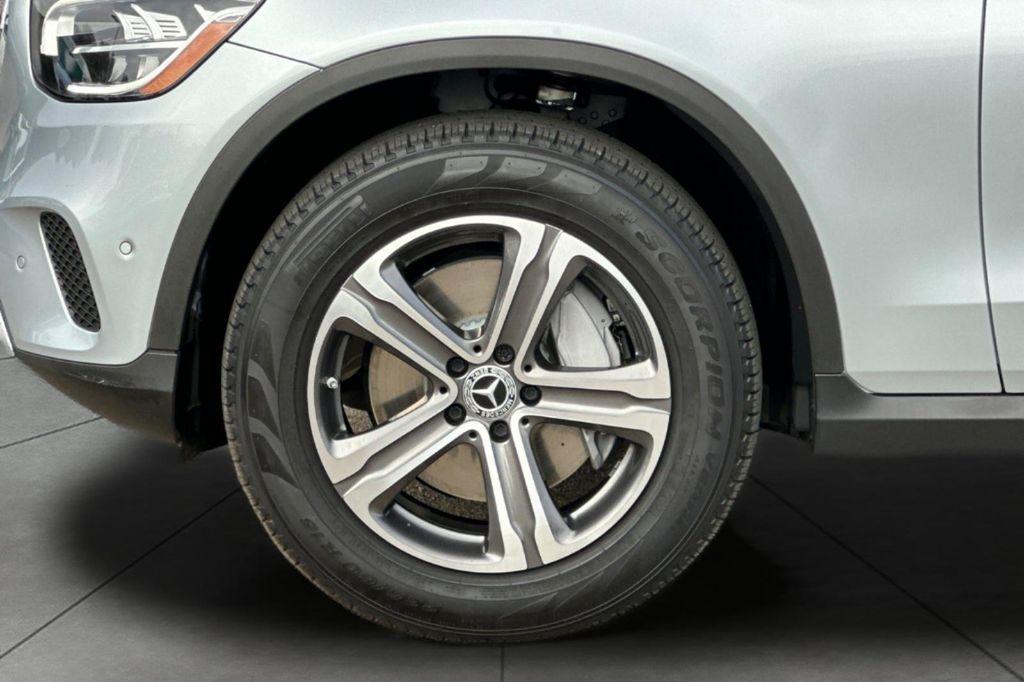 used 2022 Mercedes-Benz GLC 300 car, priced at $29,123
