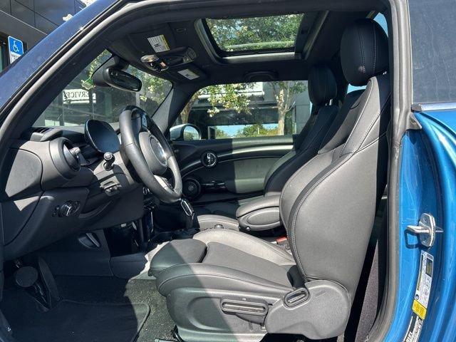 used 2024 MINI Hardtop car, priced at $23,431