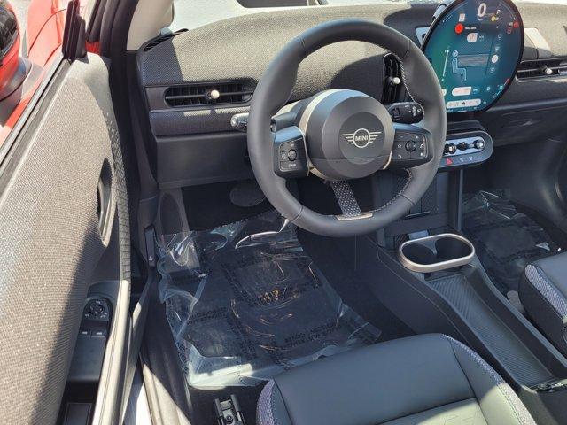 new 2025 MINI Hardtop car, priced at $34,345