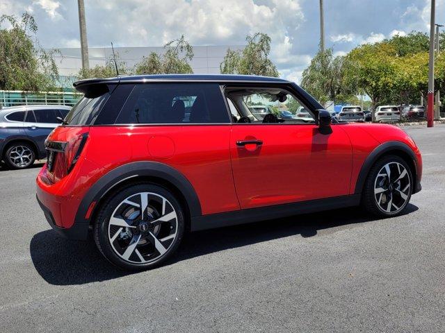 new 2025 MINI Hardtop car, priced at $34,345