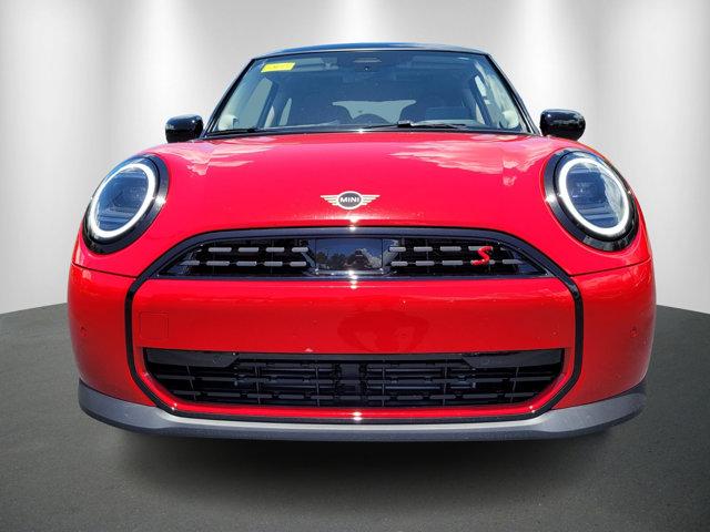 new 2025 MINI Hardtop car, priced at $34,345
