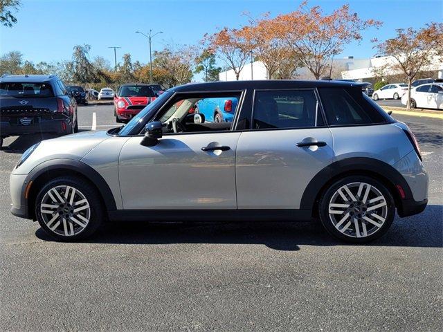 new 2025 MINI Hardtop car, priced at $38,455