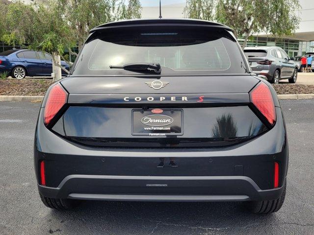 new 2025 MINI Hardtop car, priced at $33,345