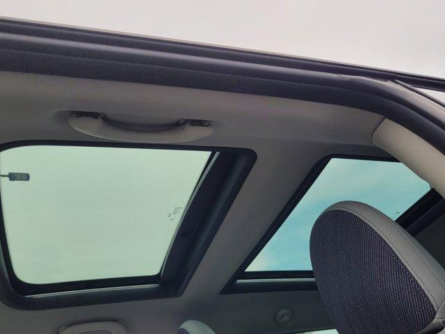 new 2025 MINI Hardtop car, priced at $33,345