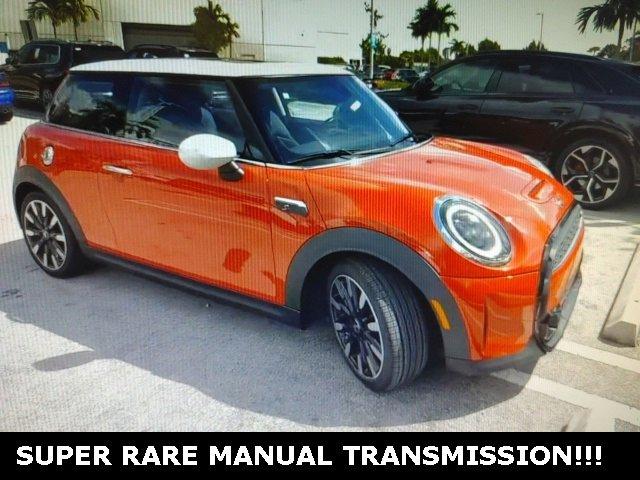 used 2022 MINI Hardtop car, priced at $29,980