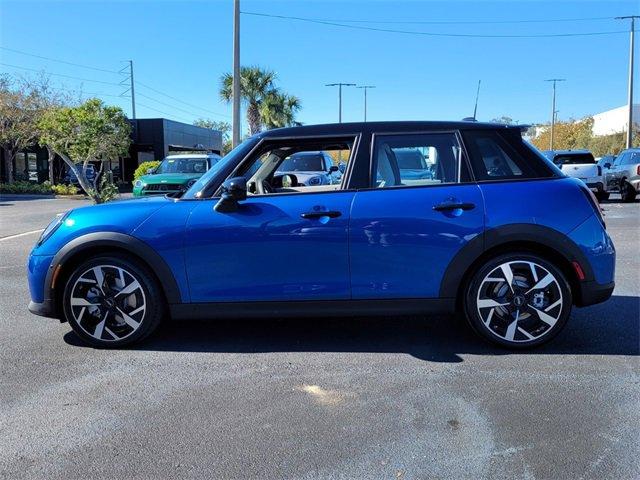 new 2025 MINI Hardtop car, priced at $39,455