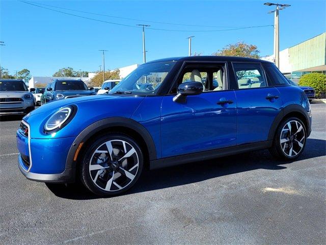 new 2025 MINI Hardtop car, priced at $39,455