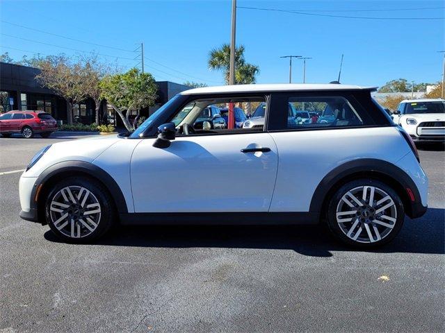 new 2025 MINI Hardtop car, priced at $37,540