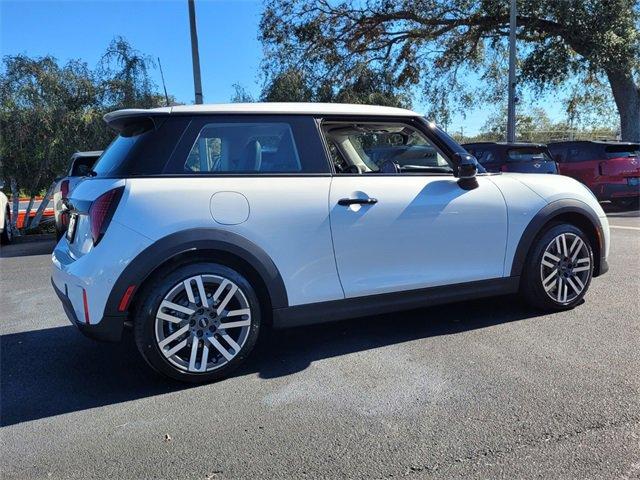 new 2025 MINI Hardtop car, priced at $37,540